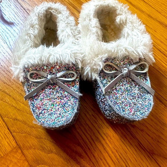 Glitter moccasins! - Picture 2 of 7